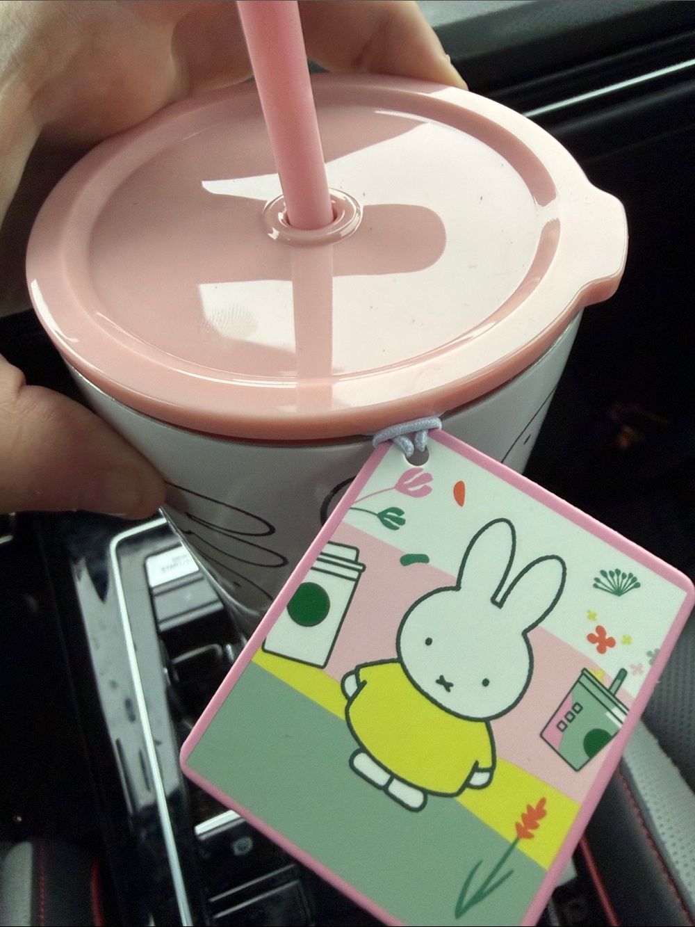 Starbucks x Miffy White Tumbler - Picture 7 of 14
